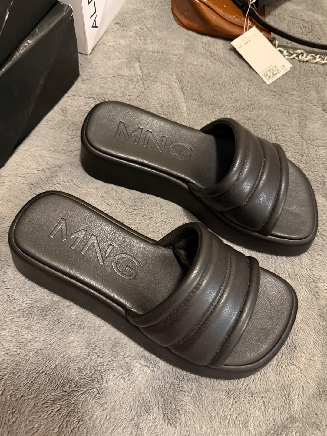 MNG Black Padded Slides - photo 2