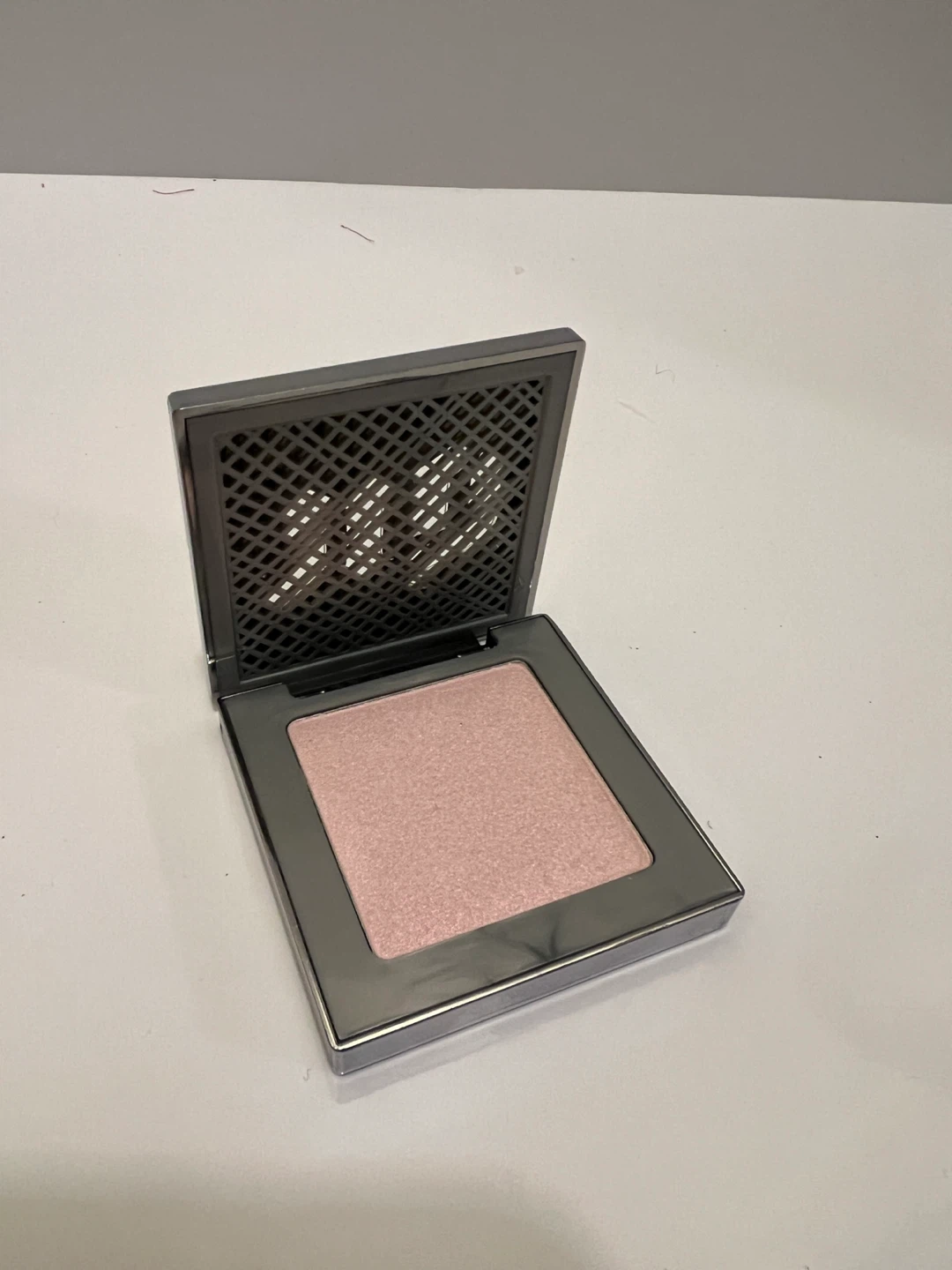 Urban Decay Afterglow highlighter - photo 2