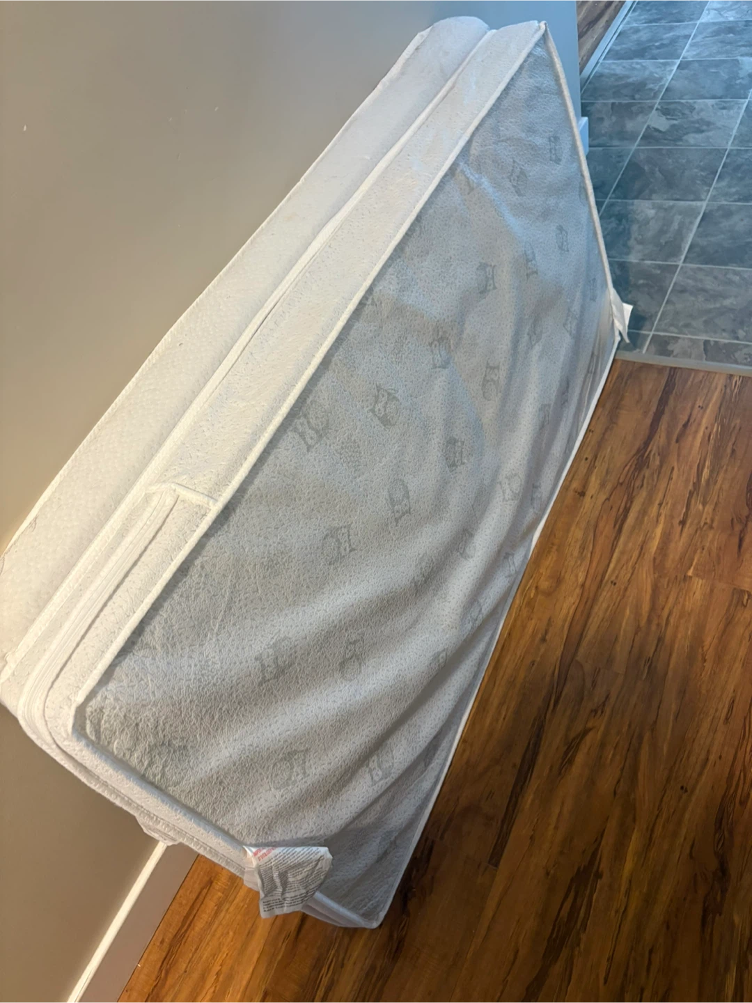 Baby Crib Mattresses with Fitted Sheets - photo 4