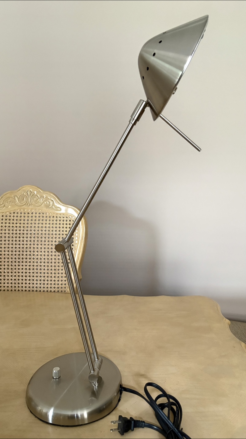 3  Parts Adjustable Stainless Steel Desk Lamp