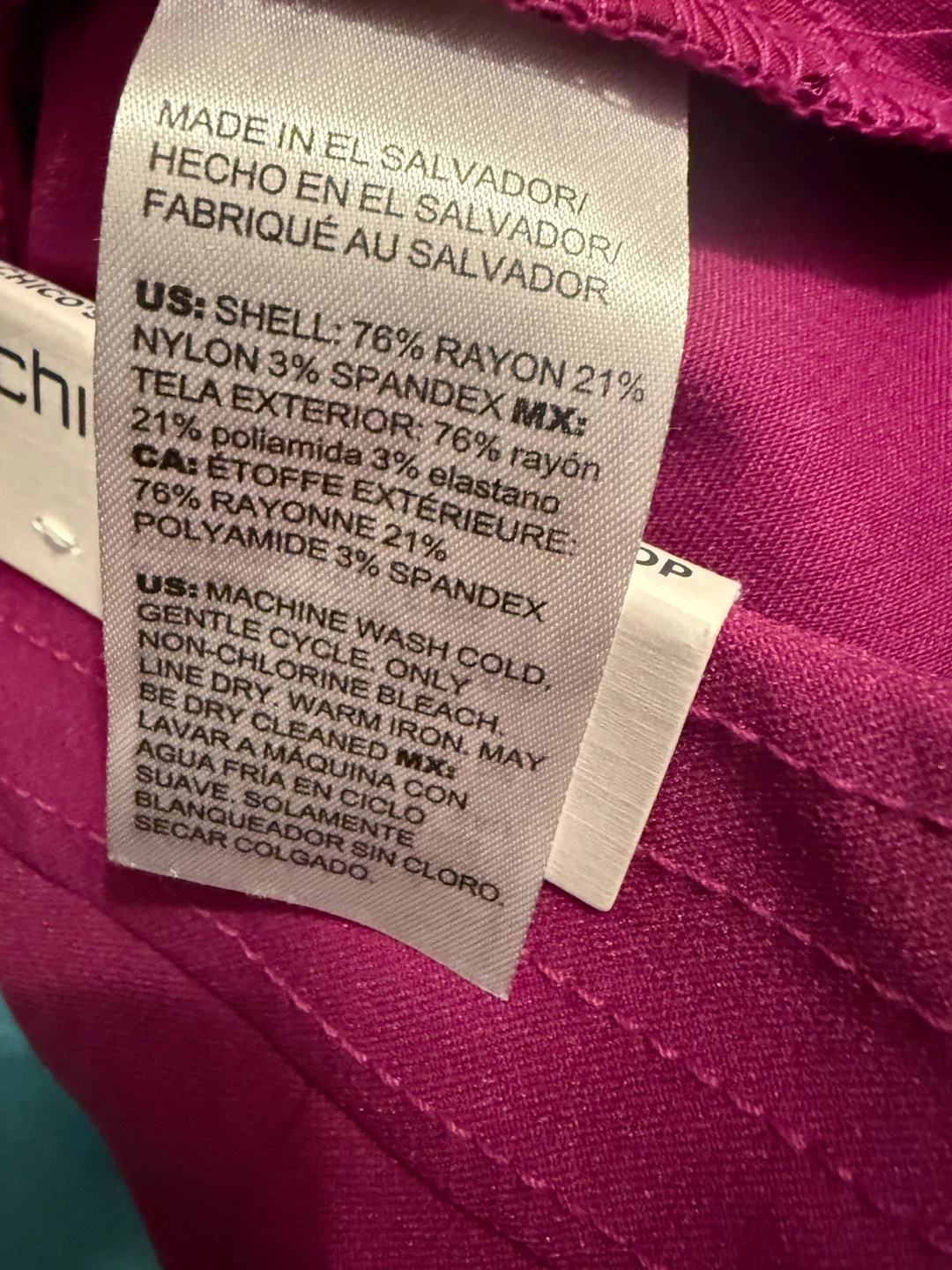 Chico's Magenta Wide Leg Cropped Pants Size 1.5 - photo 4