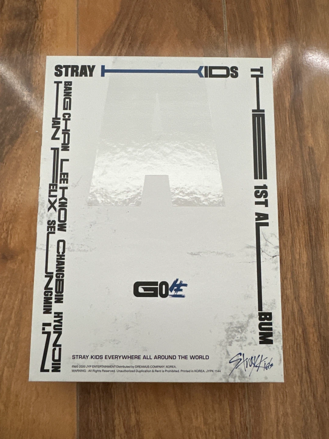 Stray Kids GO LIVE 1st Album CD