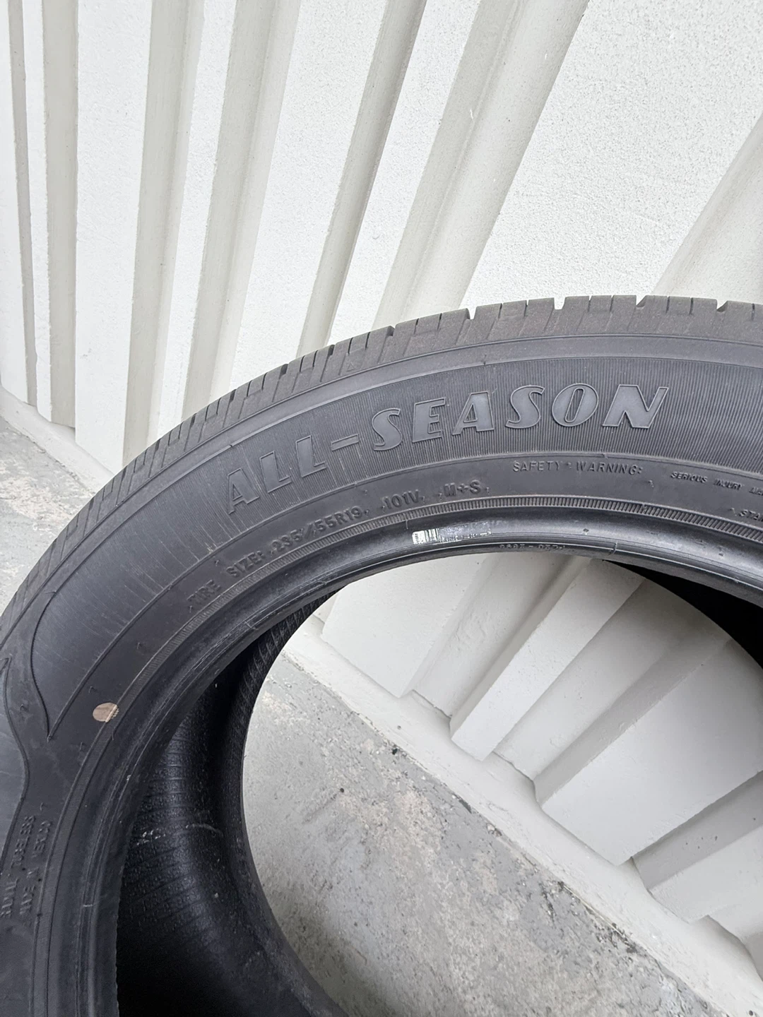 Goodyear All-Season Tire 235/55R19 - photo 2