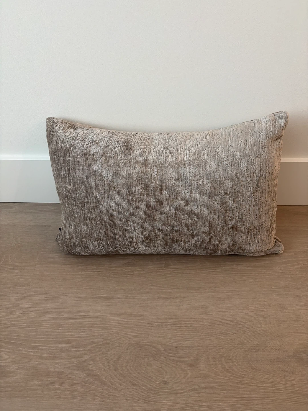 Decorative Throw Pillows - Set of 3 - photo 4