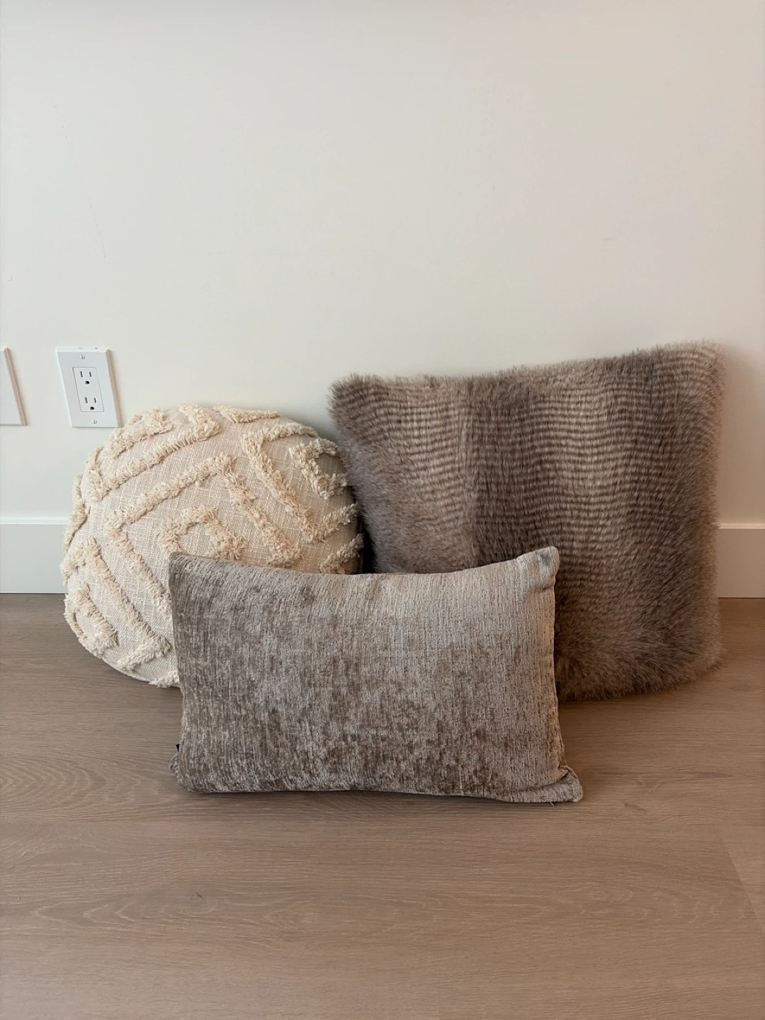 Decorative Throw Pillows - Set of 3