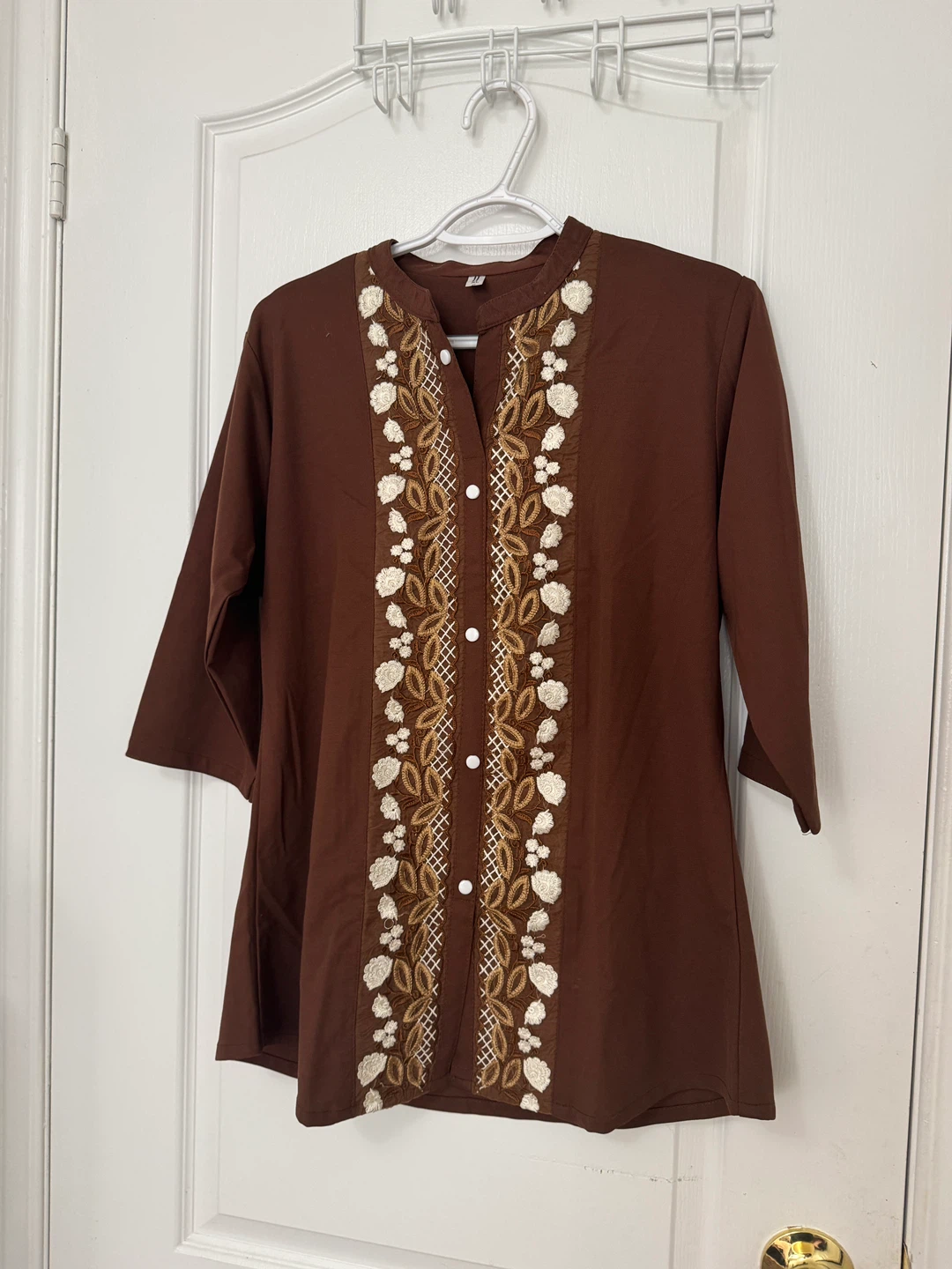 Brown Embroidered Kurti and Pants Set - photo 2