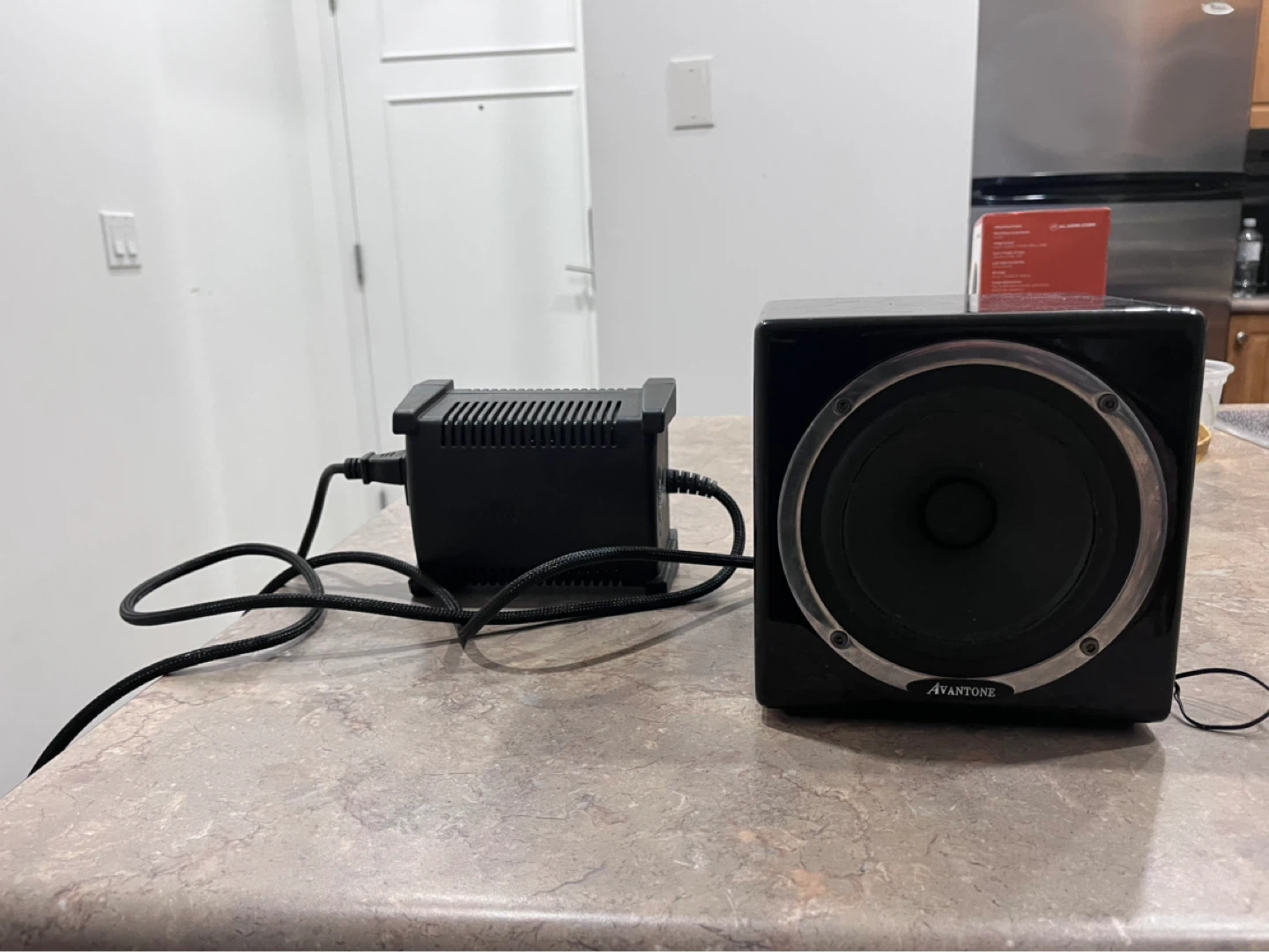 Avantone Active MixCube Studio Monitor Speaker