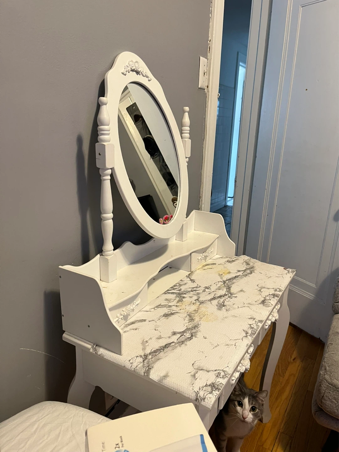 White Vanity Set with Oval Mirror - photo 4