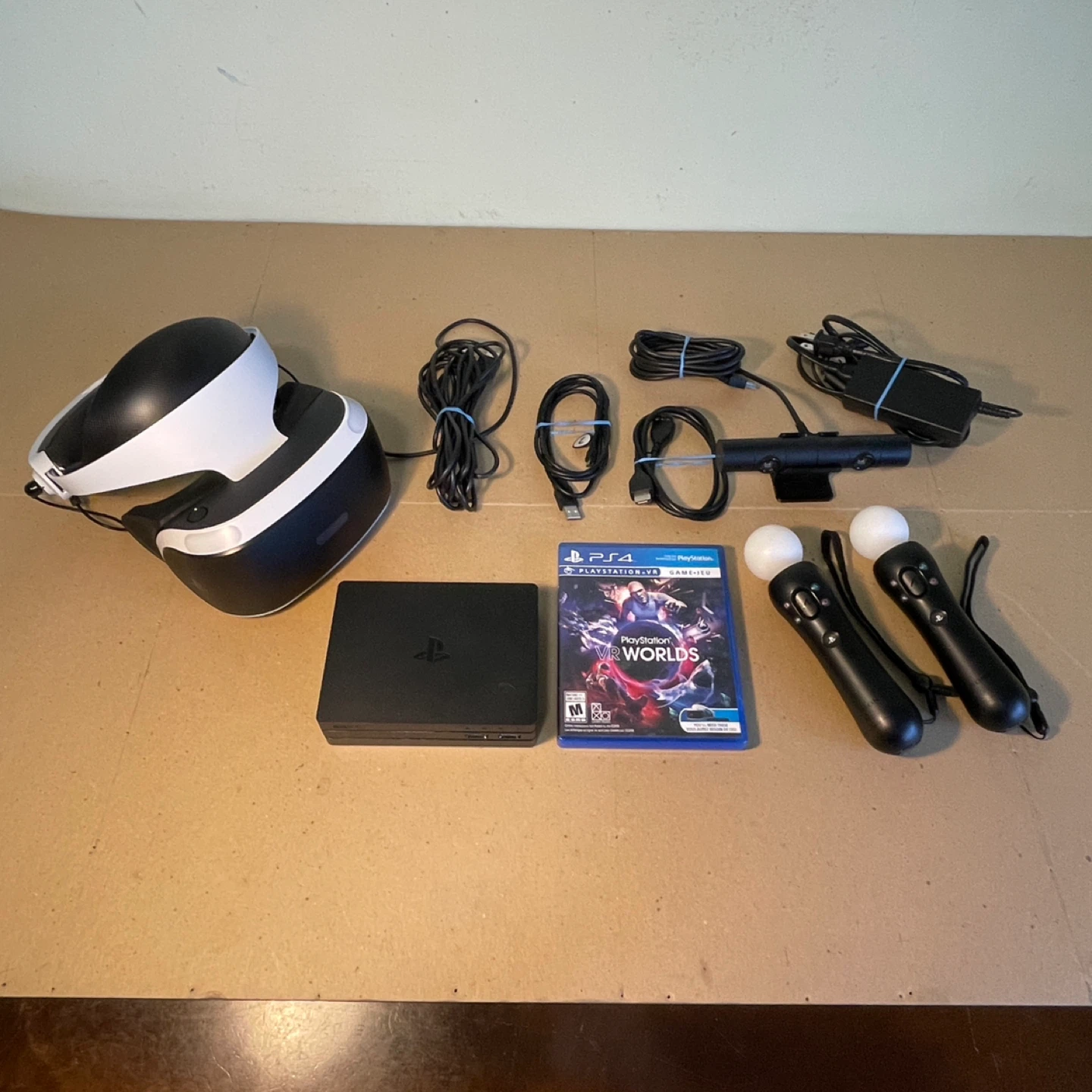 PSVR 1 PlayStation VR Headset Bundle with Game