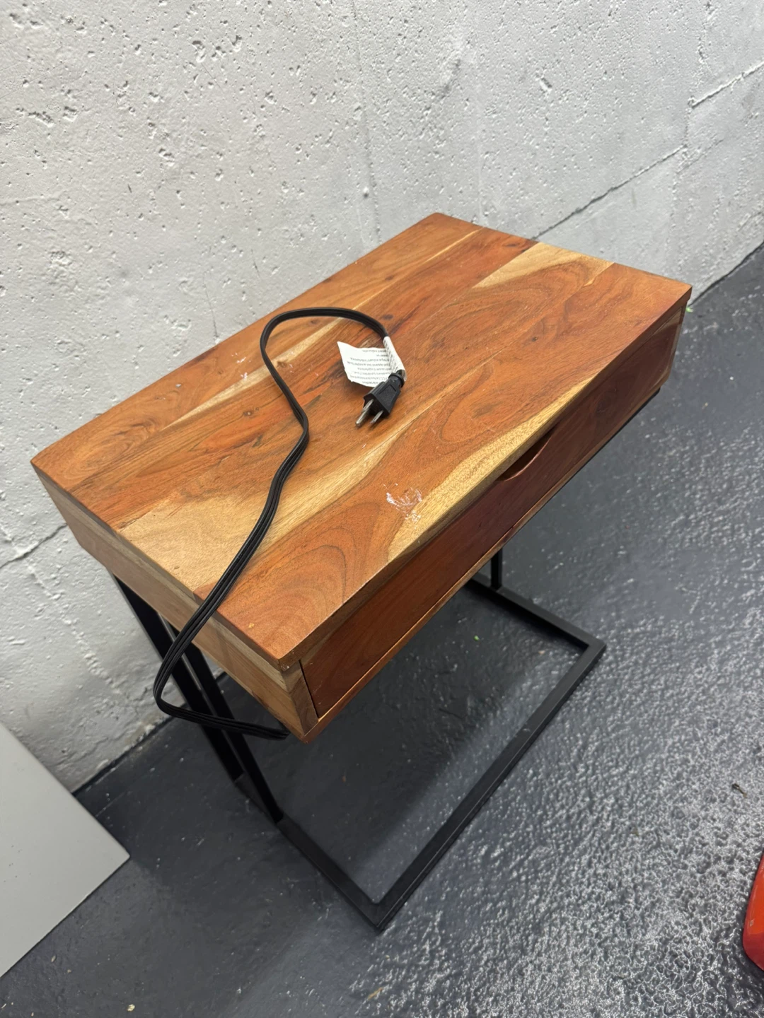 Wooden End Table with Built-in Outlets and USB Ports