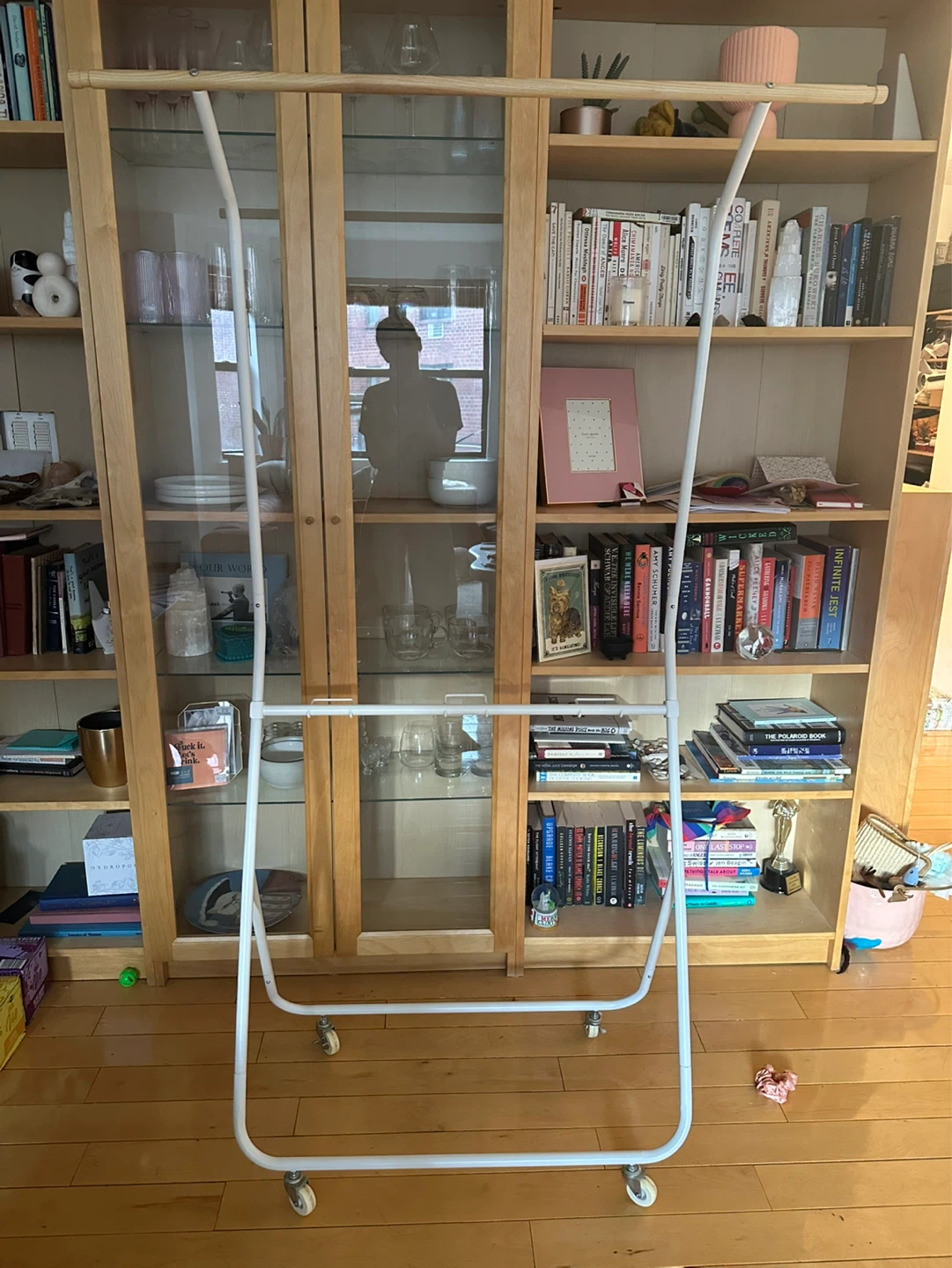 White Metal Garment Rack with Wooden Rail - photo 2