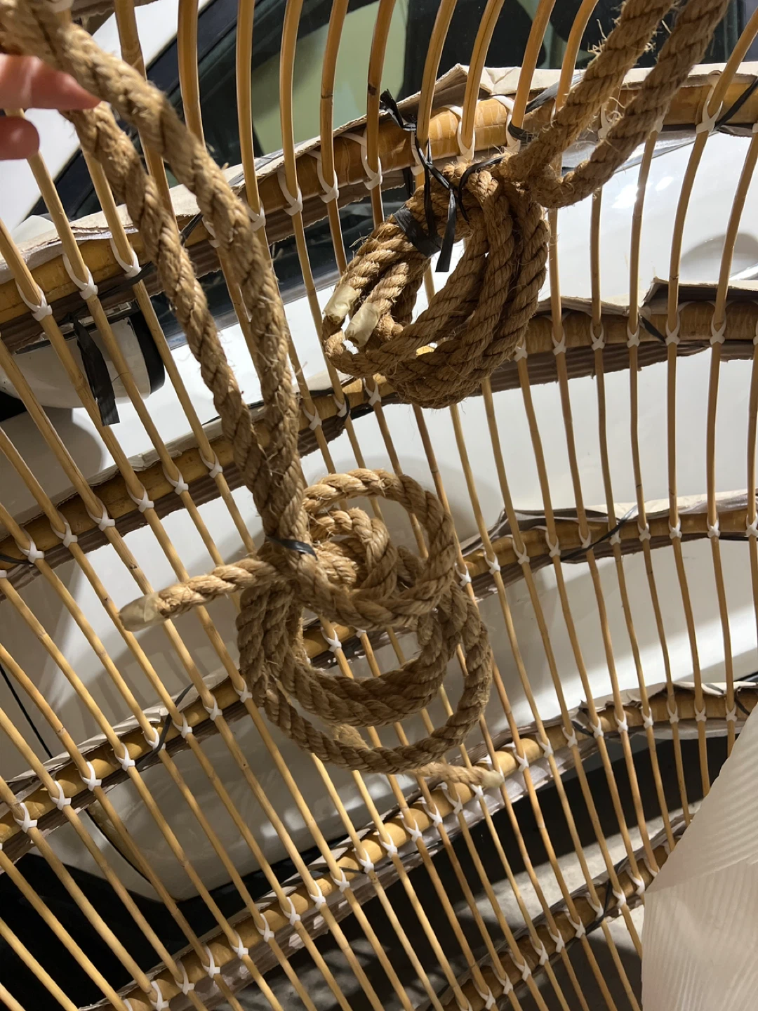 Rattan Hanging Egg Chair no cushion - photo 3