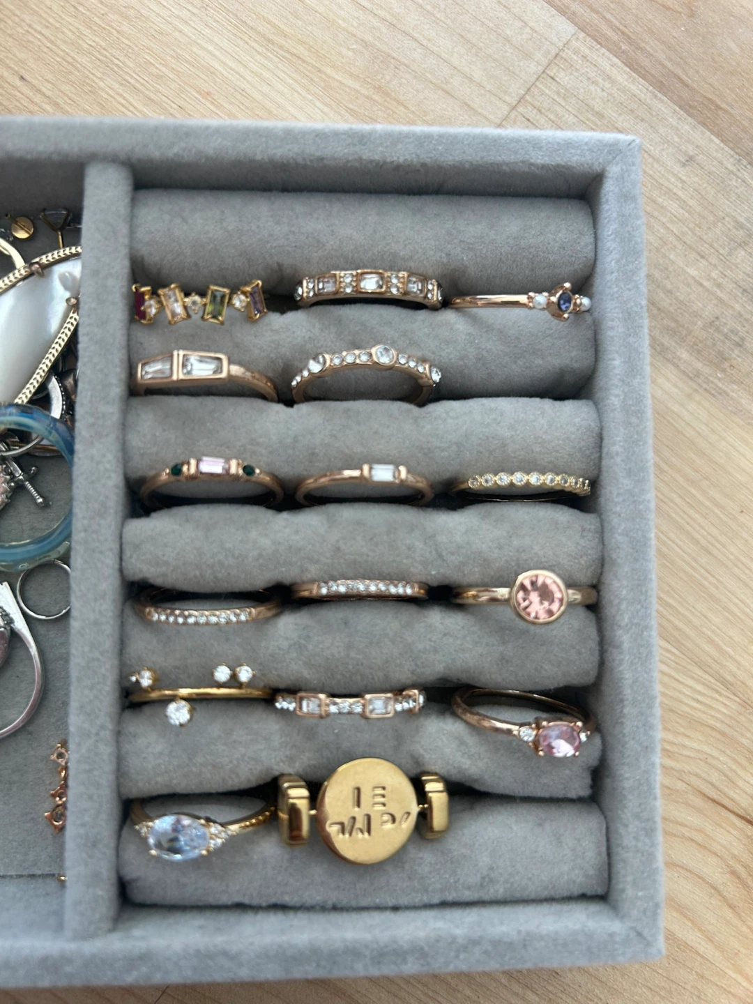 Assorted dainty rings with gemstones - photo 2