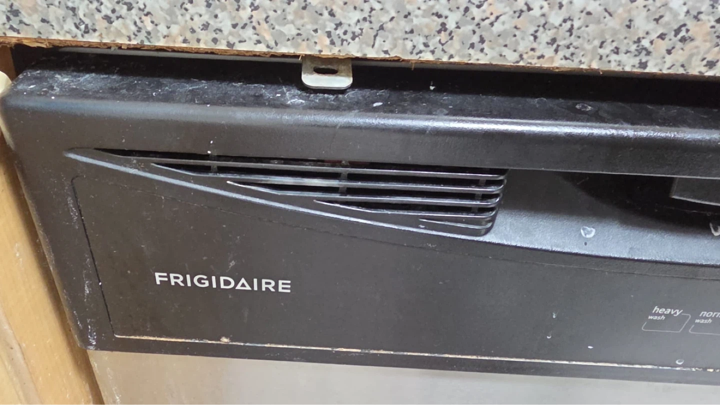Frigidaire Dishwasher - photo 3