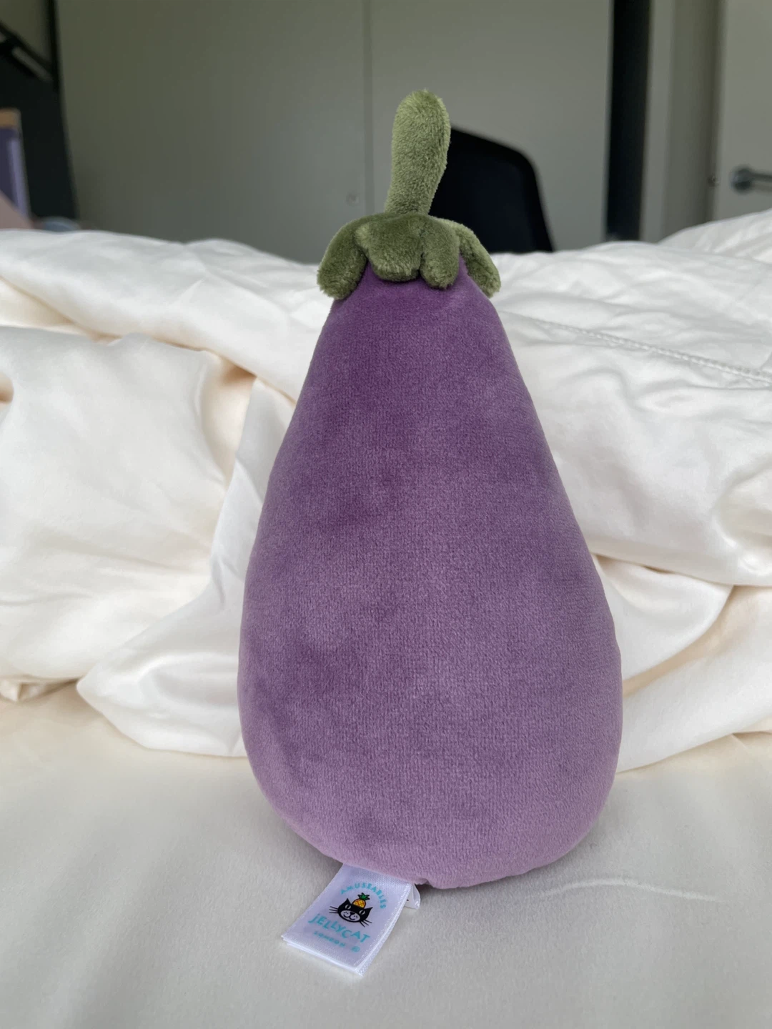 Jellycat Vivacious Egg Plant Food Plush - photo 2