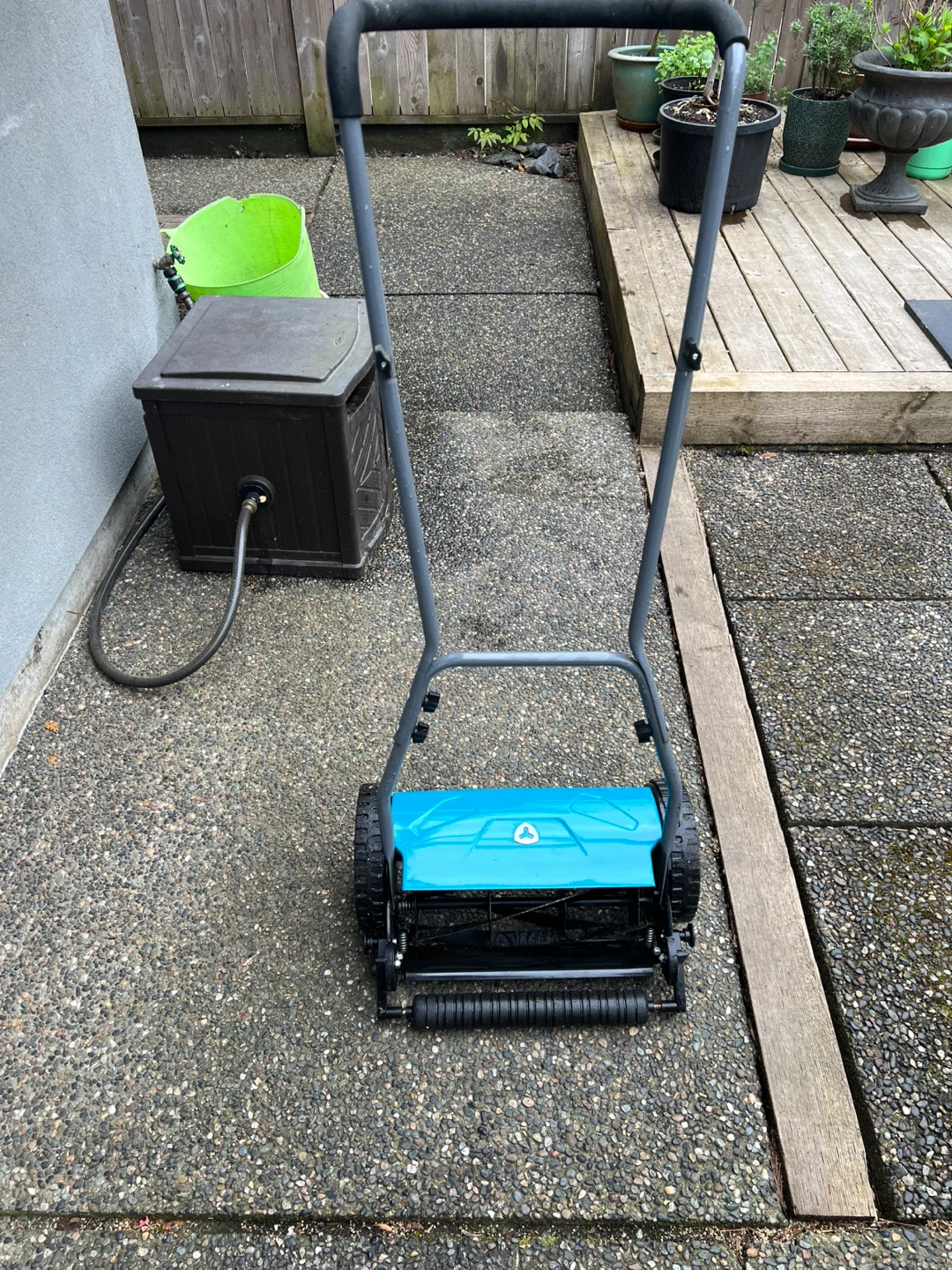 Yardistry Push Reel Lawn Mower - photo 4
