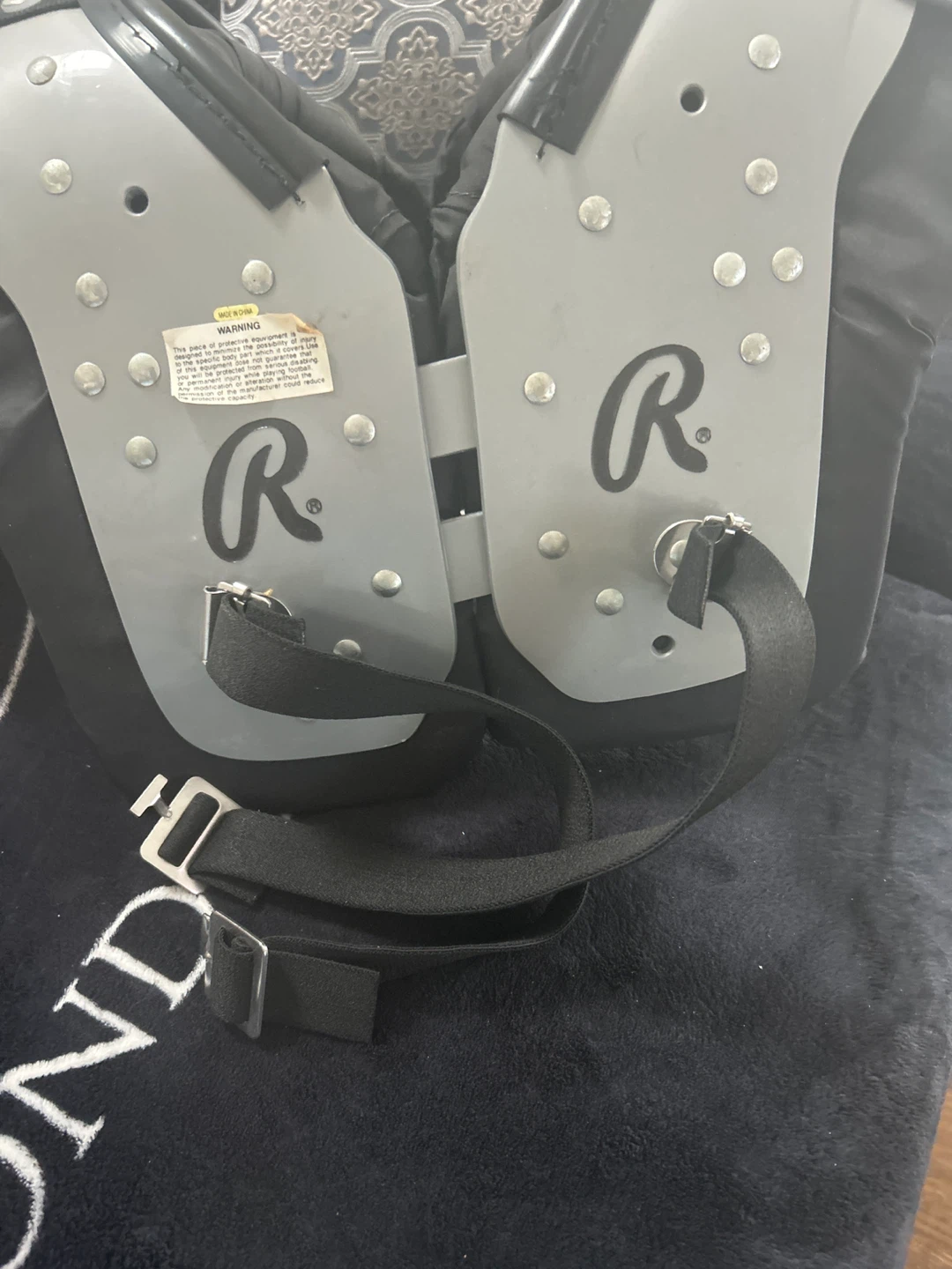 Rawlings MAG 16-L Football Shoulder Pads - photo 3