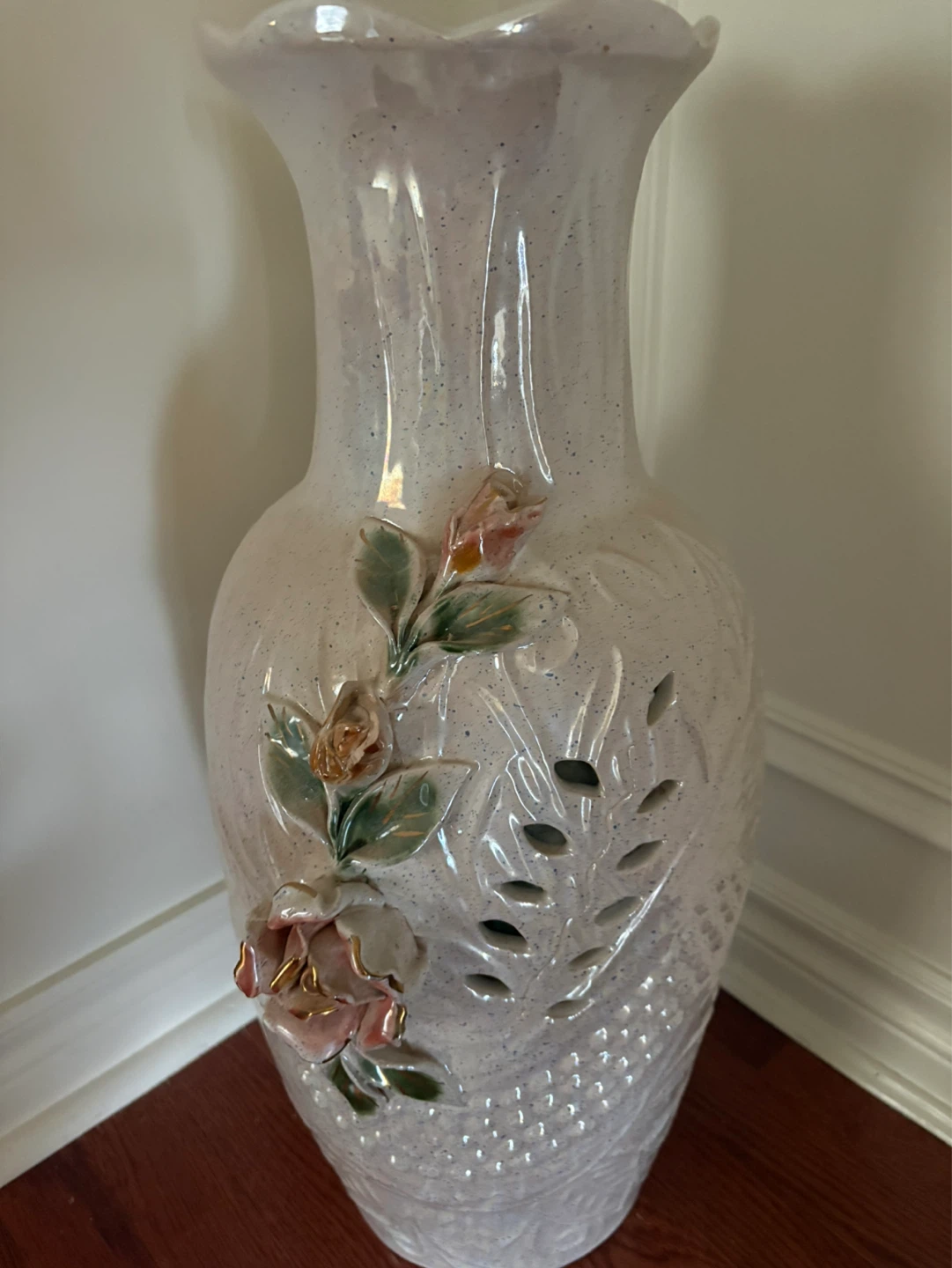 Large Pearlescent Ceramic Vase with Floral Appliques - photo 2