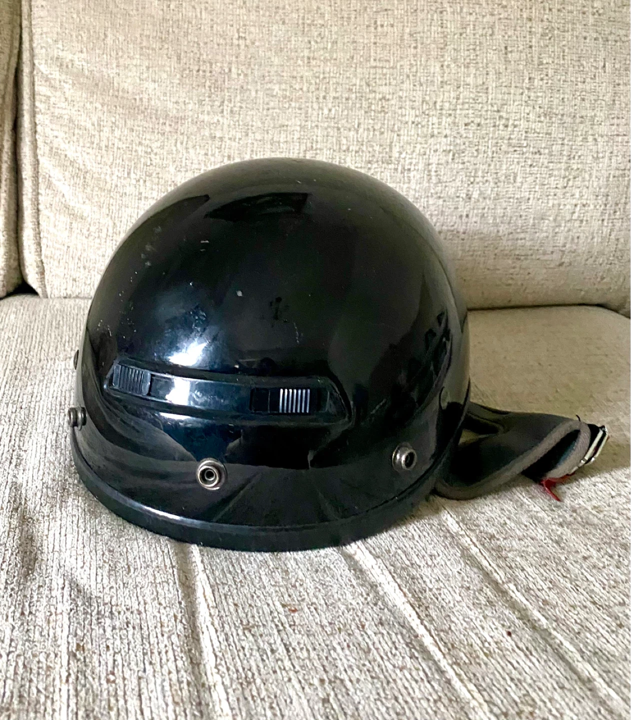 Black DOT Motorcycle Helmet, Size M - photo 2