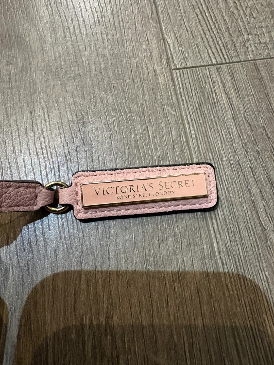 Victoria's Secret Pink Chevron Camera Bag with Gold Chain - photo 2