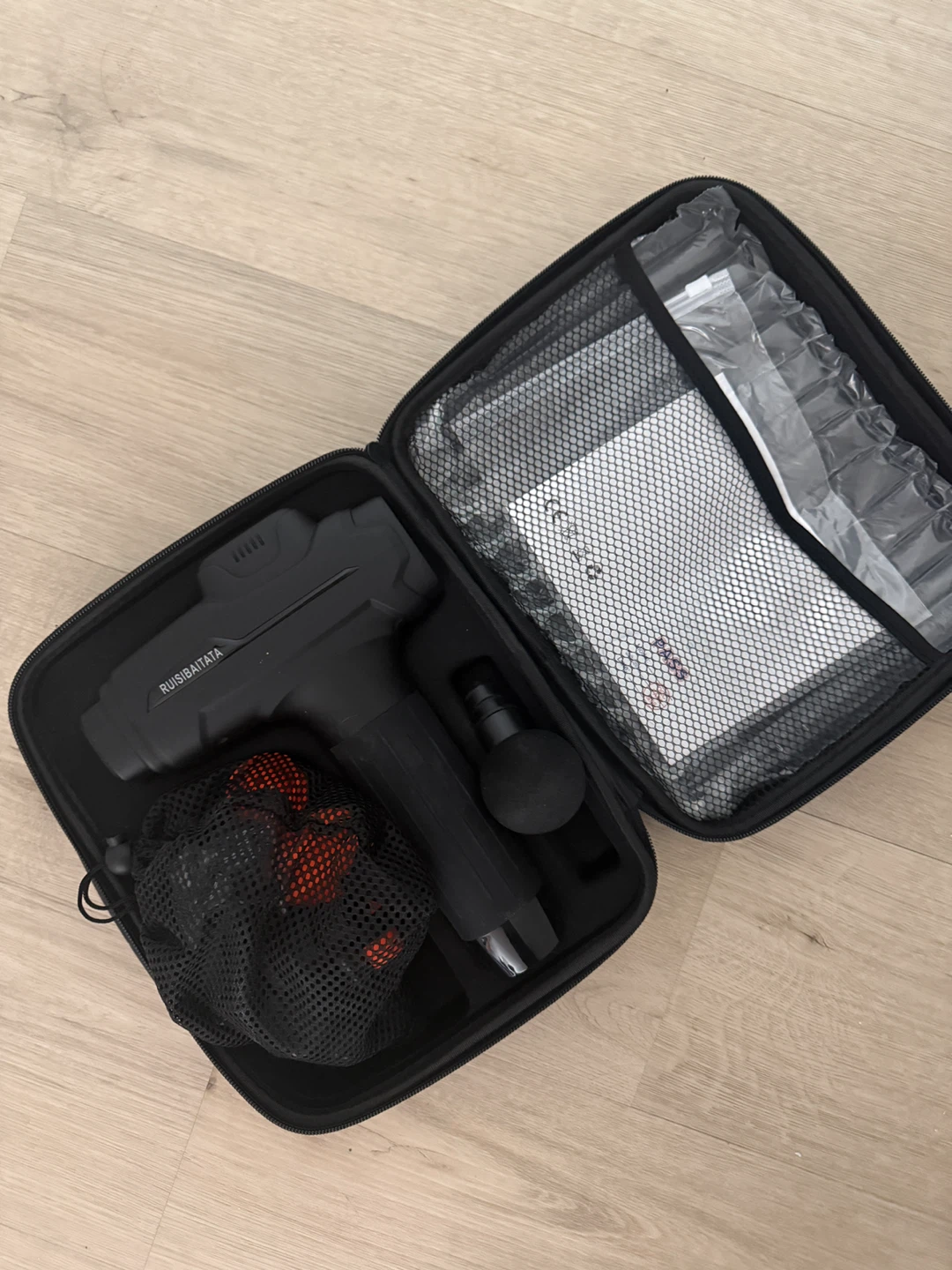 RUISIBAITATA Massage Gun with Case and Attachments