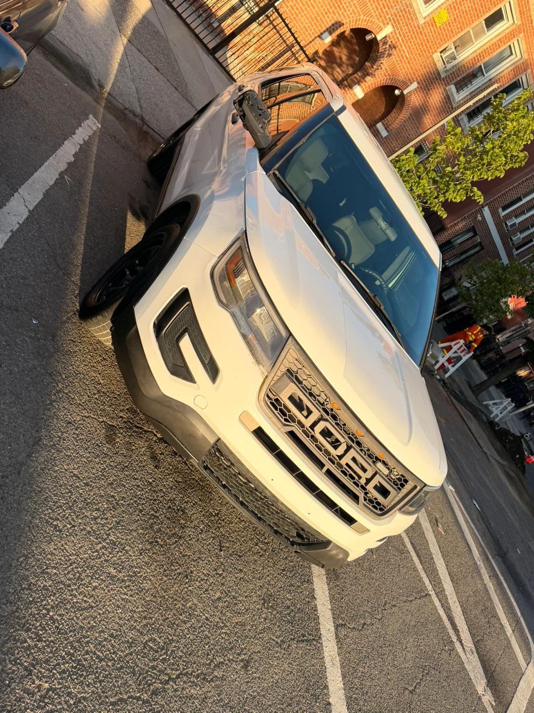 White Ford Explorer Police Interceptor - photo 4