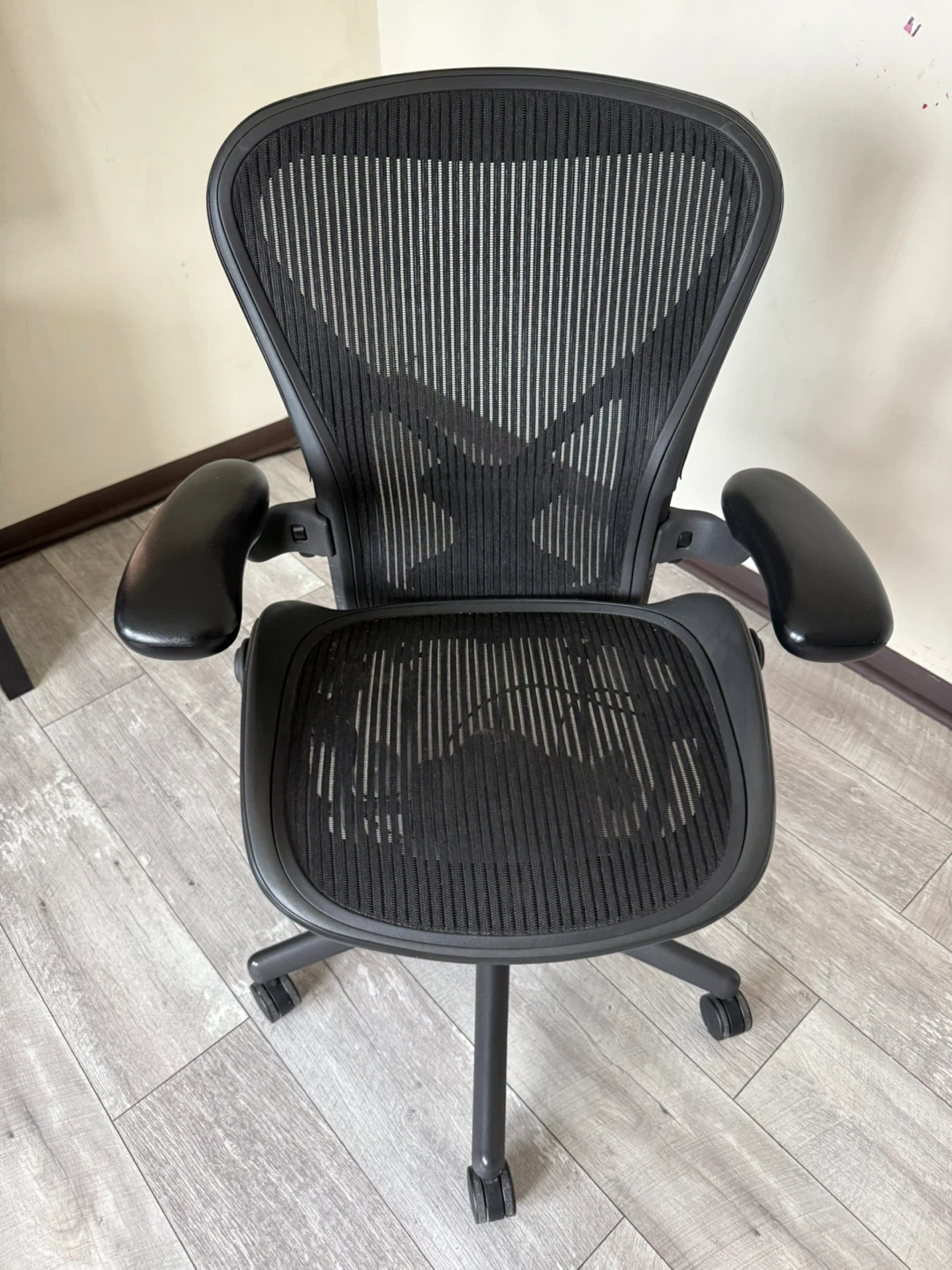 Herman Miller Aeron Chair - Size B