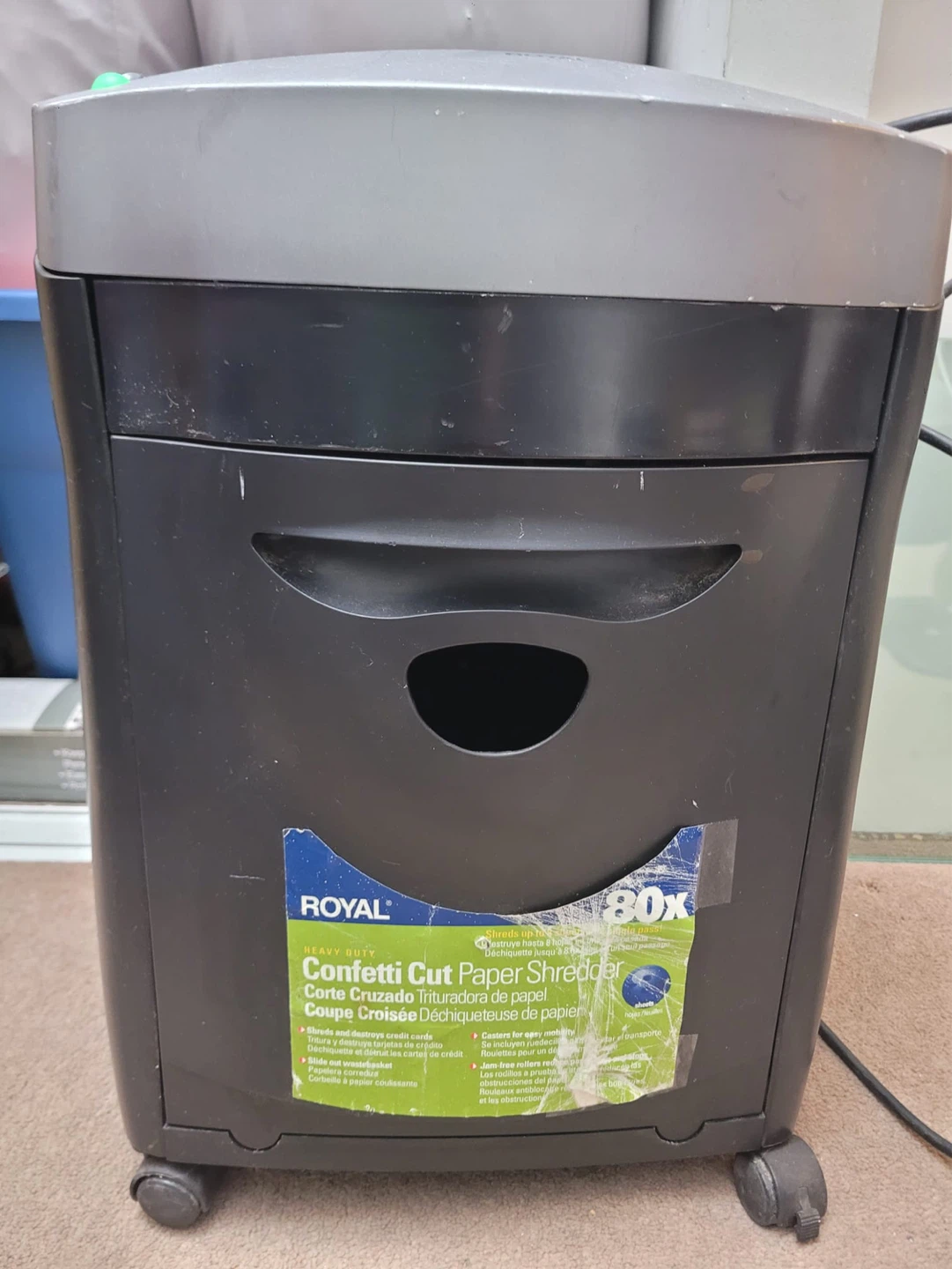 ROYAL 80X Confetti Cut Paper Shredder