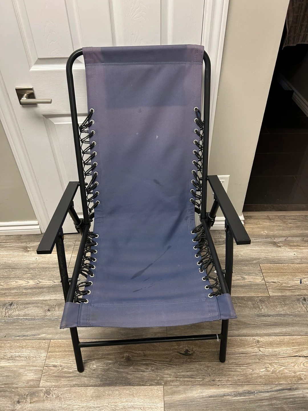 Blue bungee cord lounge chair - photo 5
