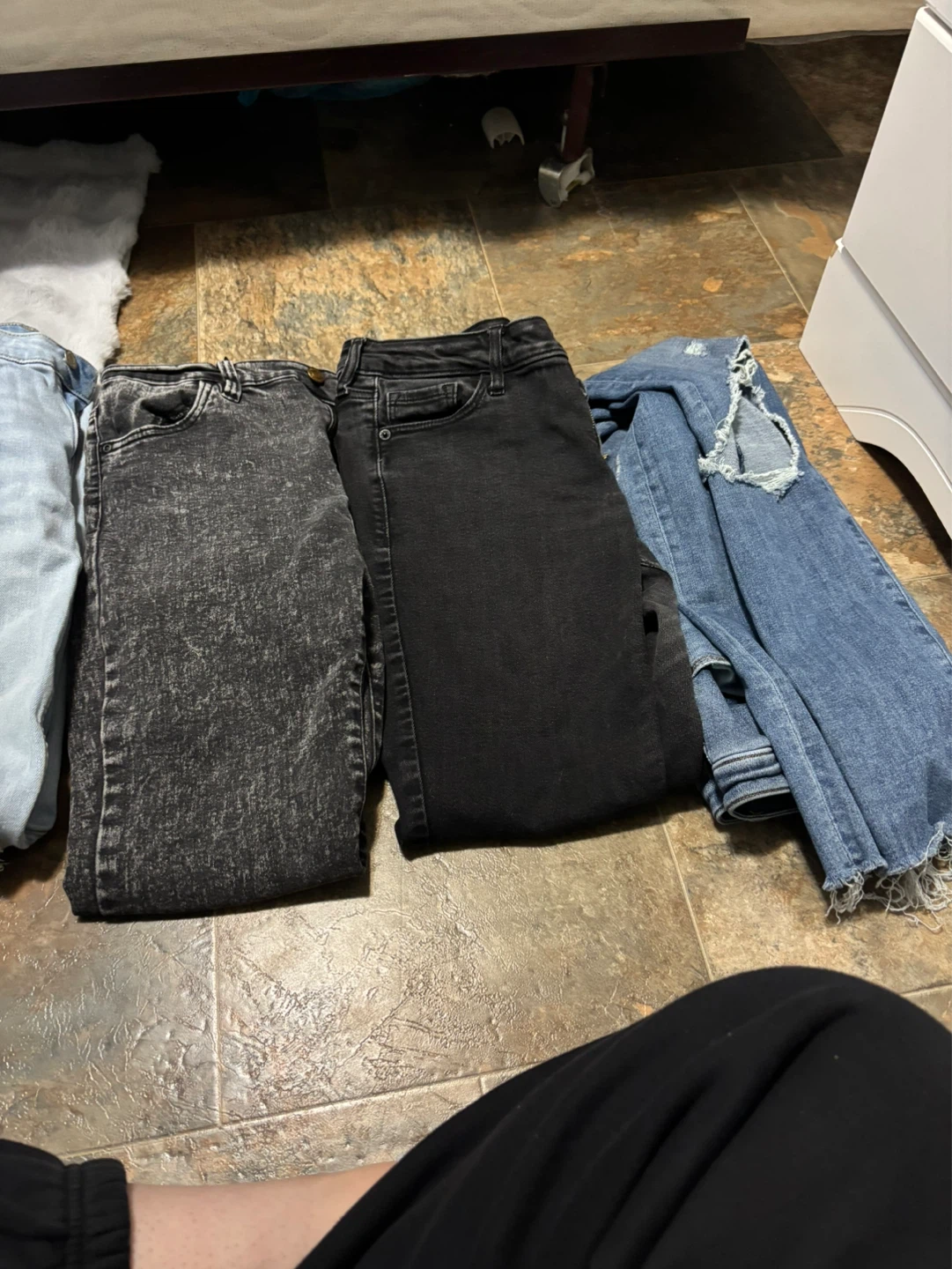 Bundle of 5 pairs of women's jeans - photo 3