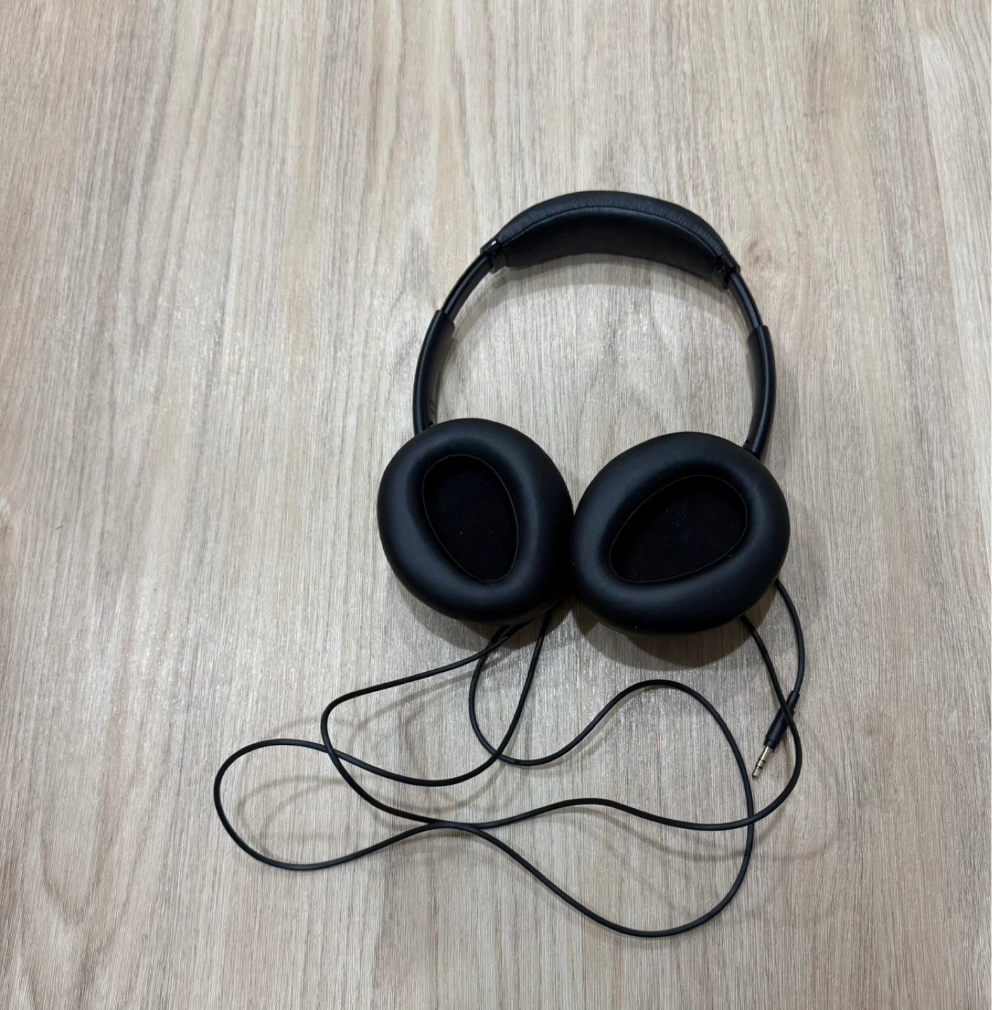 Sony MDR-10RNC Noise Cancellation Headphones - photo 2