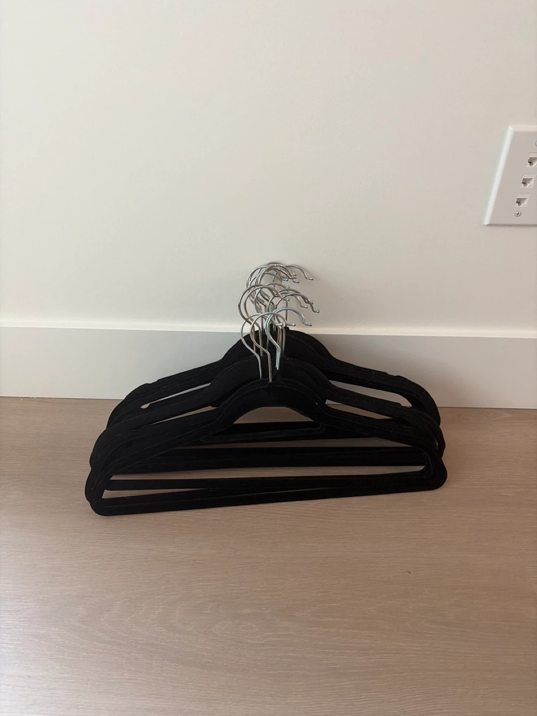 Black Velvet Hangers - Set of 12 - photo 2