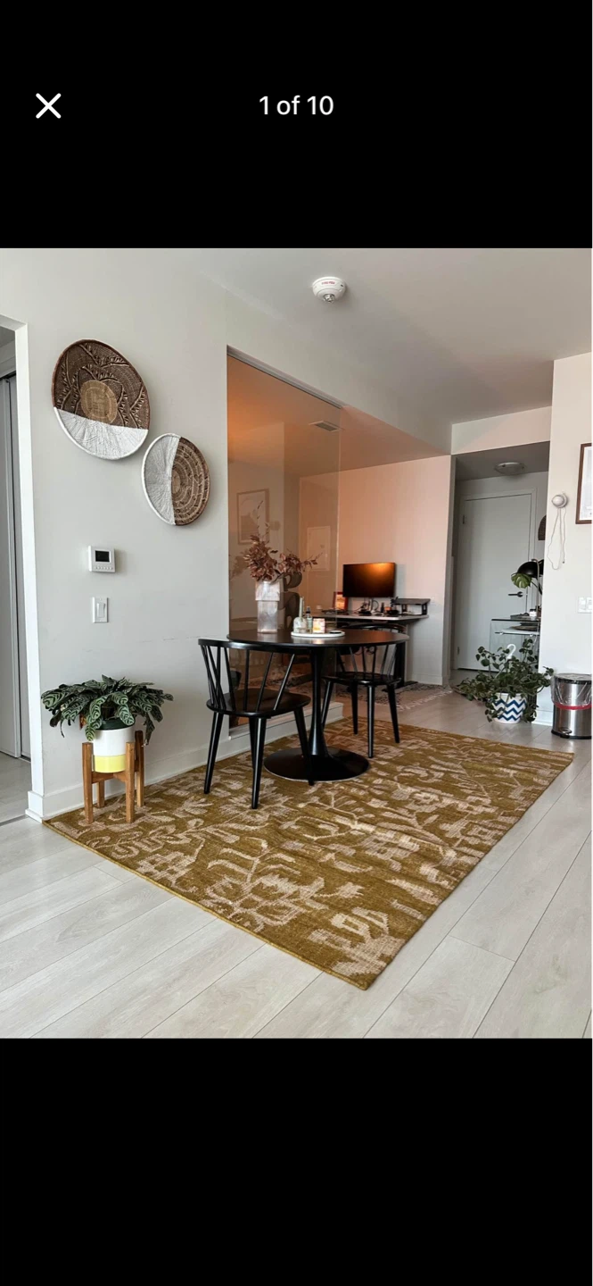 2 Mid century dining chairs with round table - photo 3