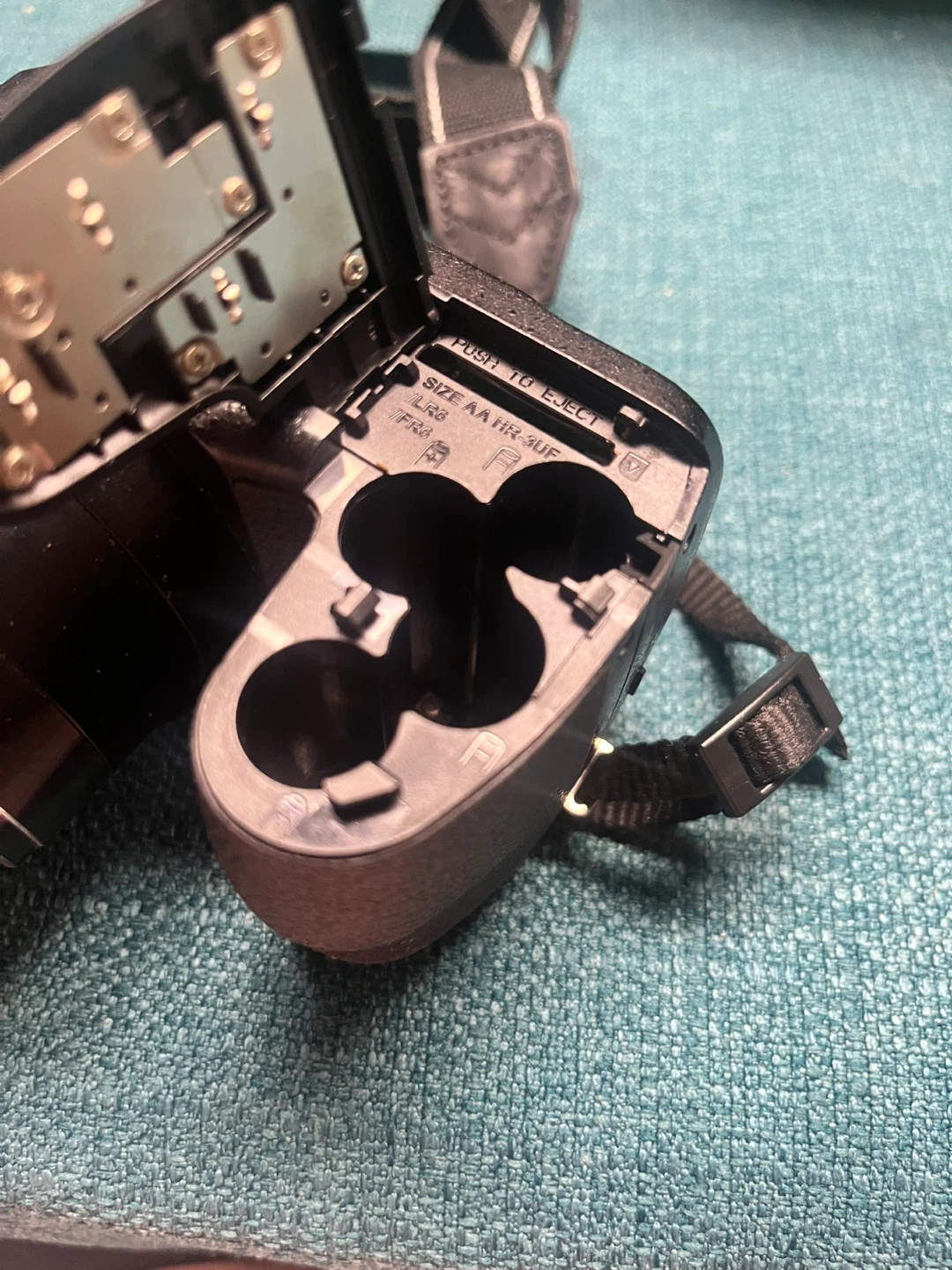 Fujifilm FinePix S1600 Digital Camera - photo 5