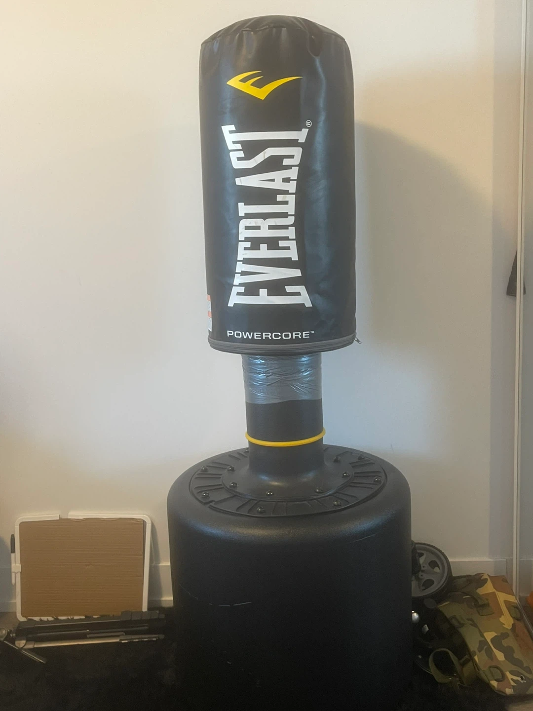 Everlast Powercore Punching Bag - photo 2