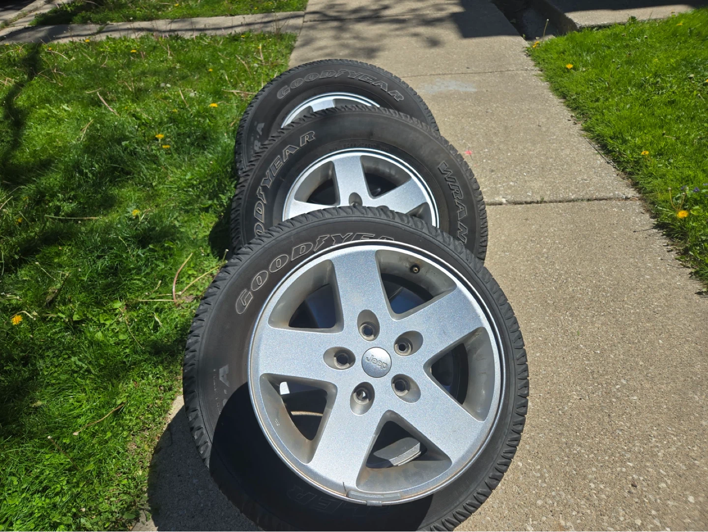 4 Goodyear Wrangler Tires with Jeep Wheels - photo 2