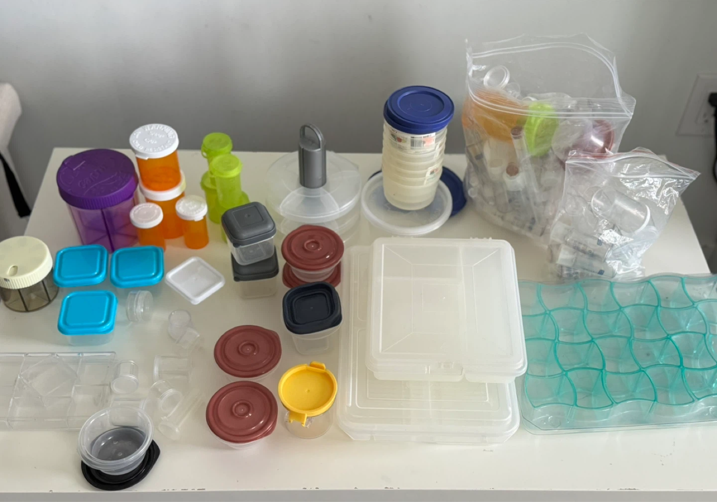 Huge Jewelry Making Bead Lot and Storage Containers - photo 3