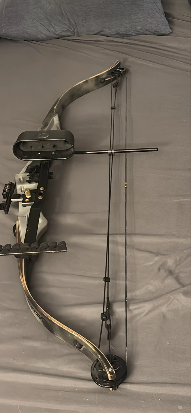 Pearson Grey Ghost Compound Bow - photo 2