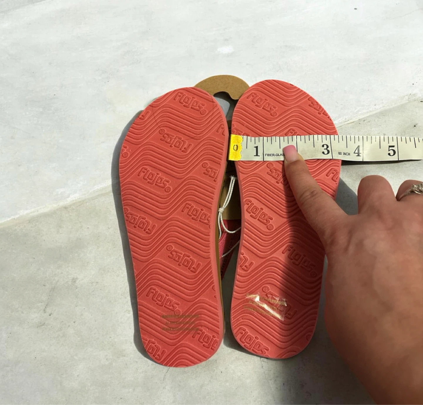 Flojos Elmira Kids Textured Faux Leather Liner Flip Flops US13 - photo 4