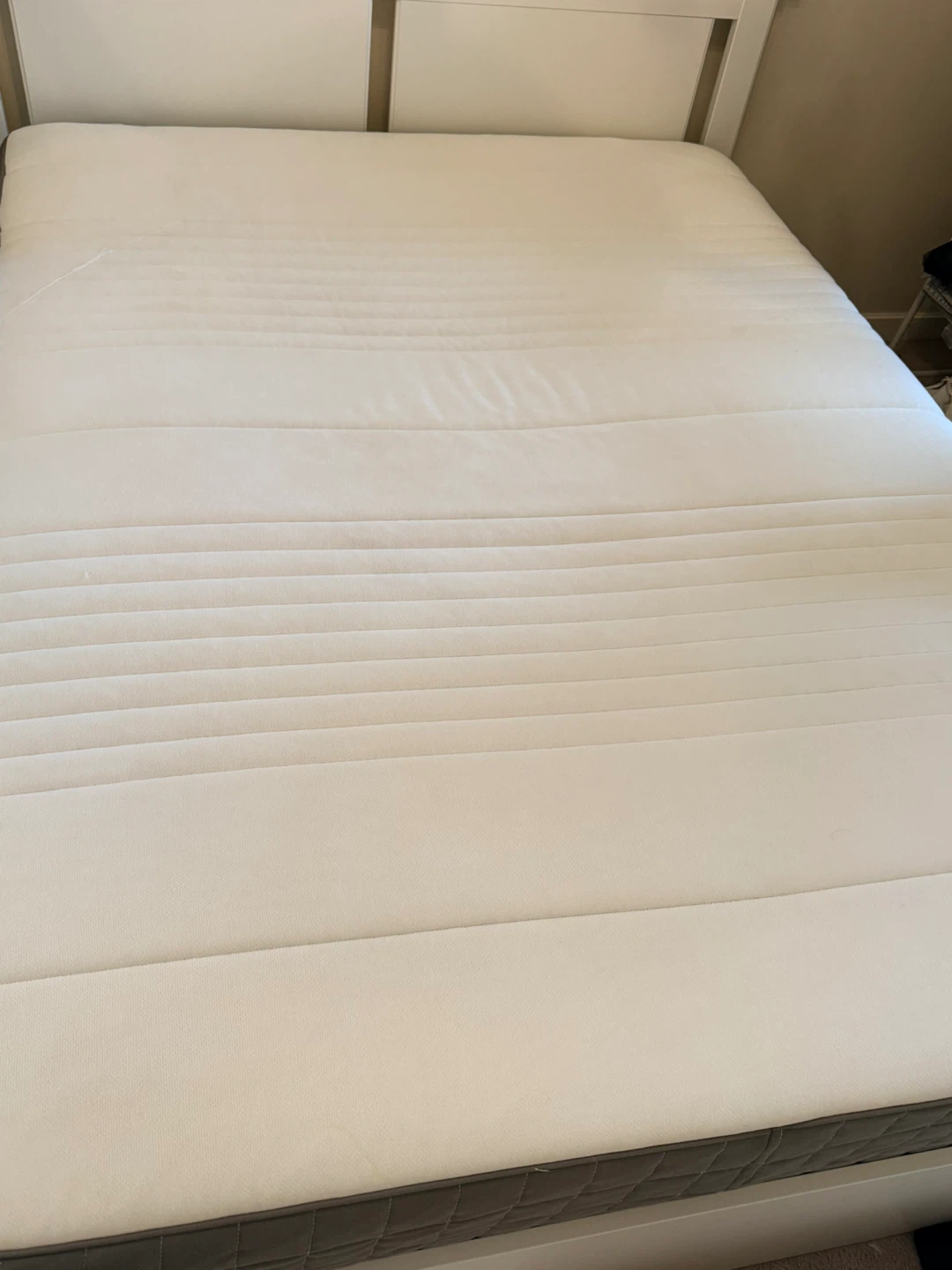Queen Size Bed Frame + Mattress - MustGO! Any offers - photo 2