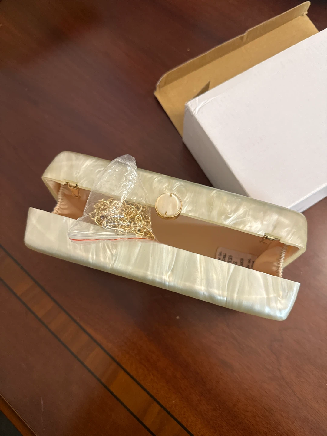 Ryuzer Clutch Pearl Phone Bag