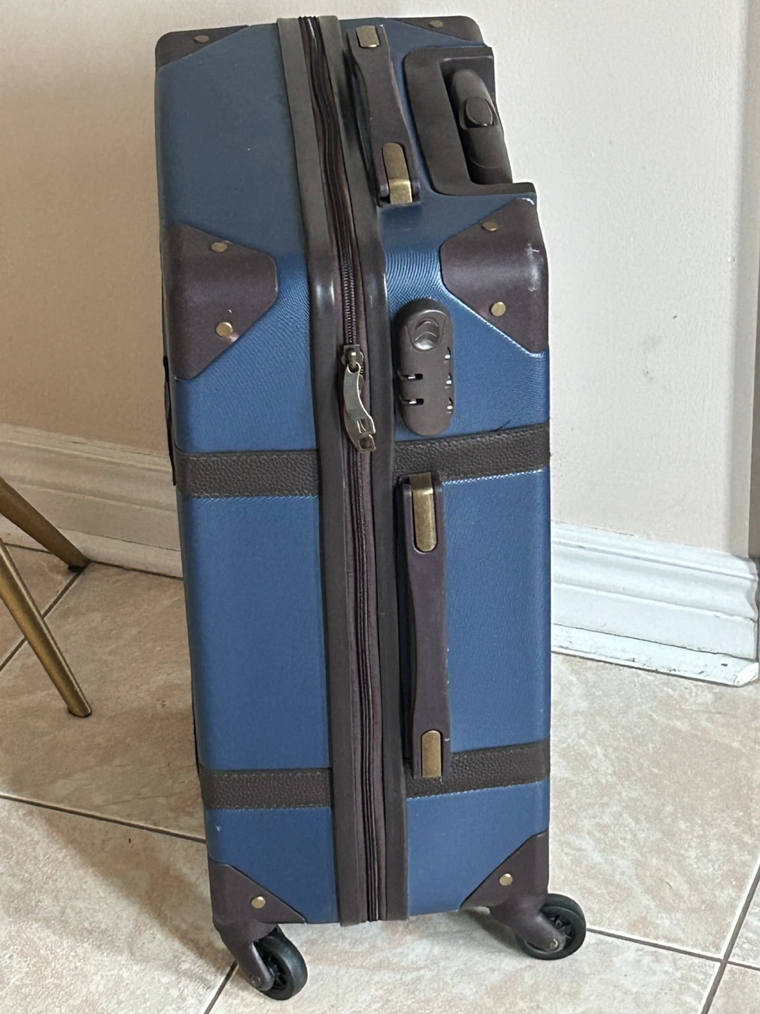 Blue Hardside Carry-On Spinner Luggage - photo 4
