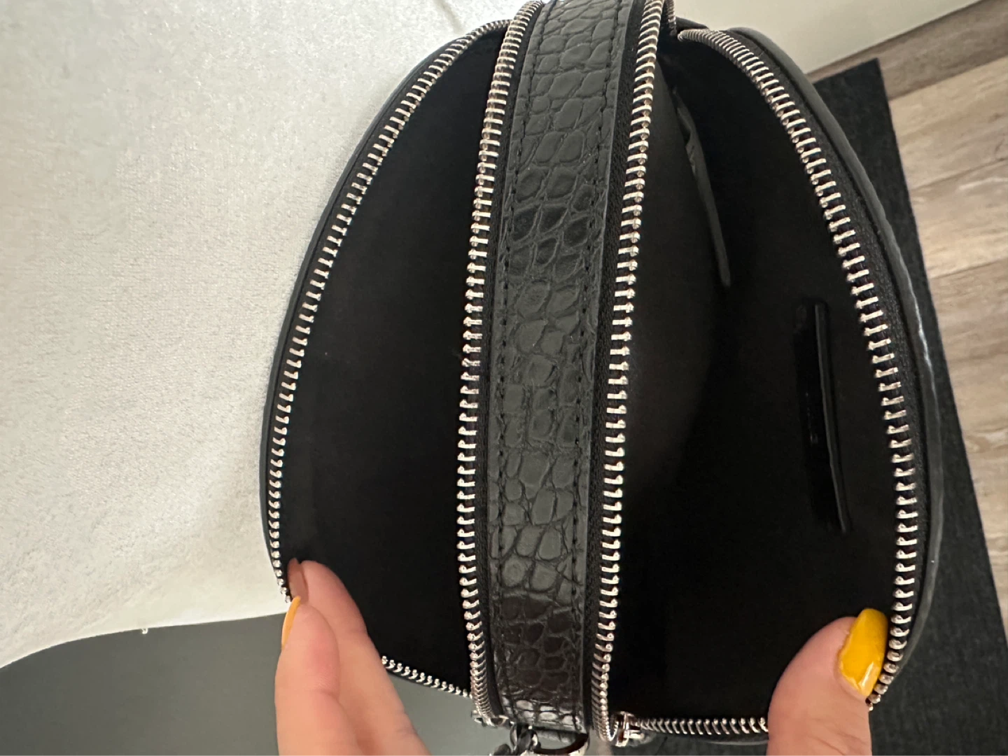 MNG Black Croc Embossed Crossbody Bag - photo 3