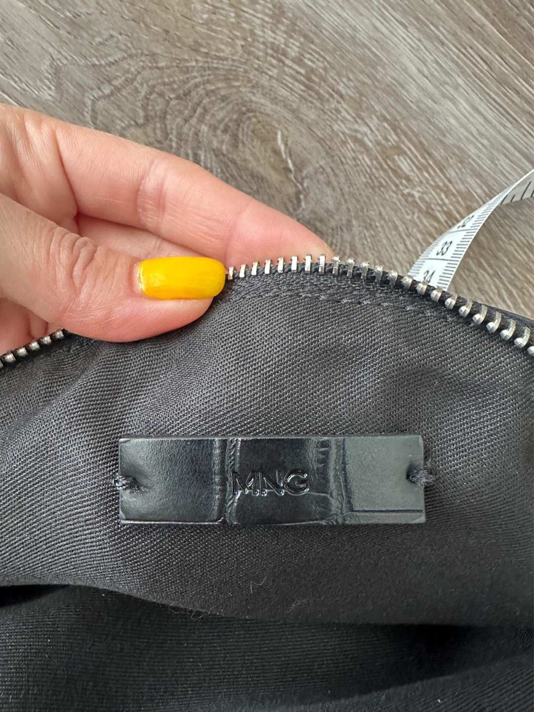 MNG Black Croc Embossed Crossbody Bag - photo 4