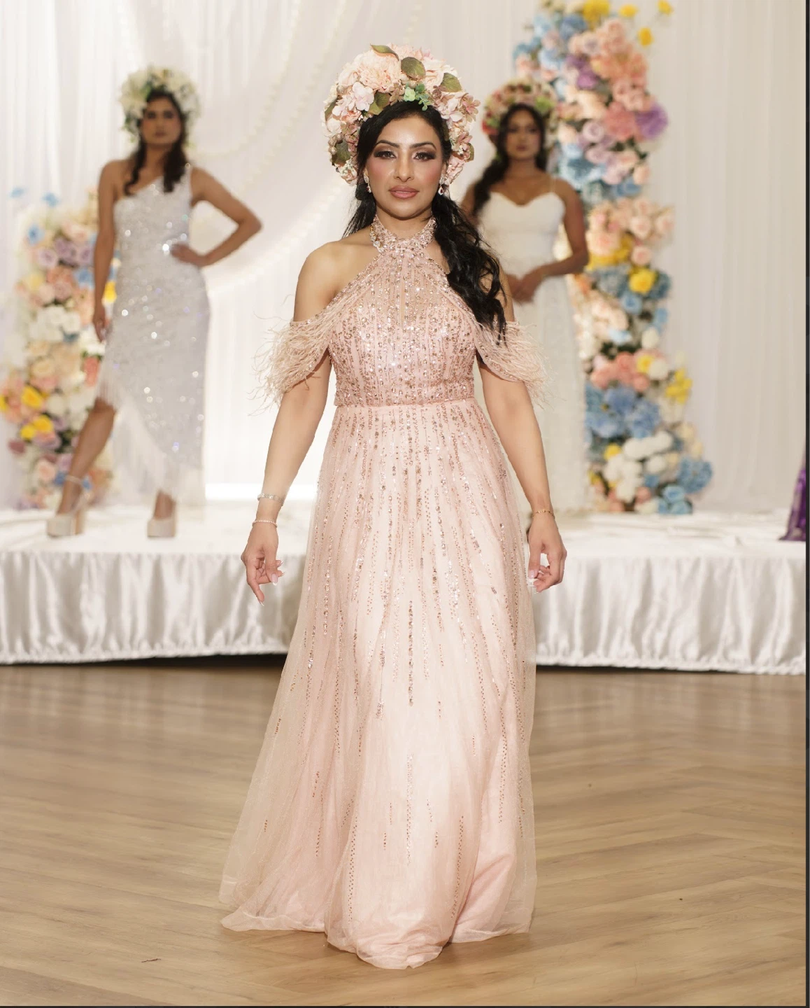 Elegant dress - photo 5