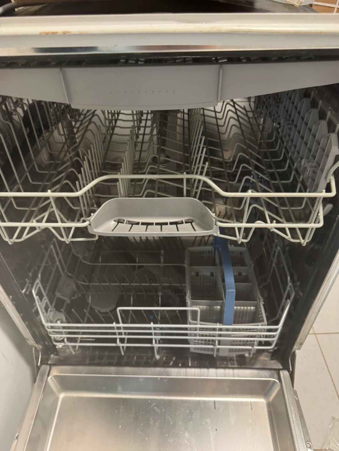 Bosch Dishwasher - Stainless Steel - photo 3