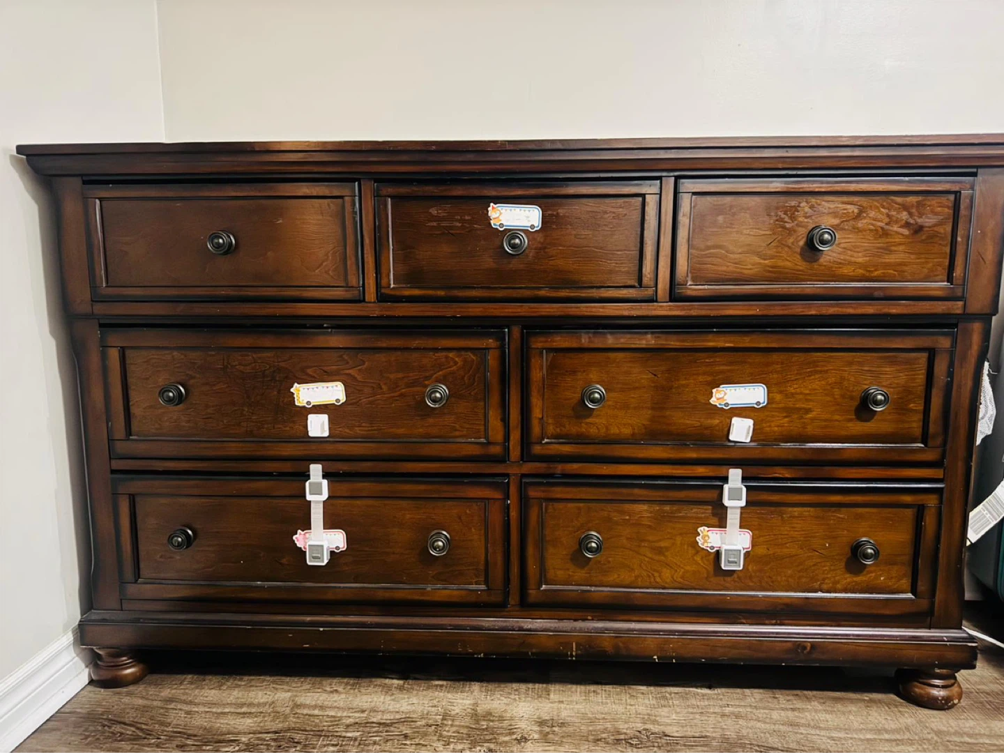 Dark Wood Dresser with 7 Drawers - photo 3