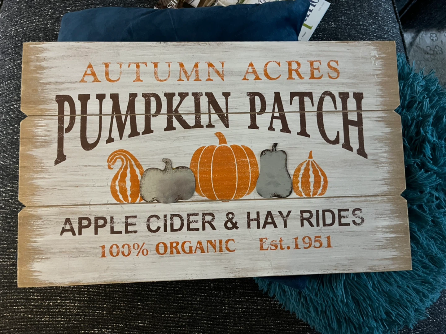 Solid wooden decor sign