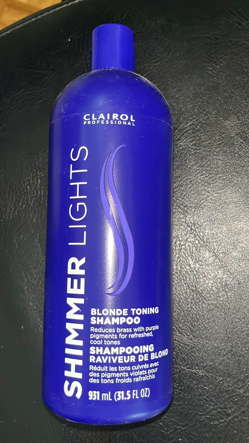 Clairol Professional Shimmer Lights Blonde Toning Shampoo 931ml - photo 3
