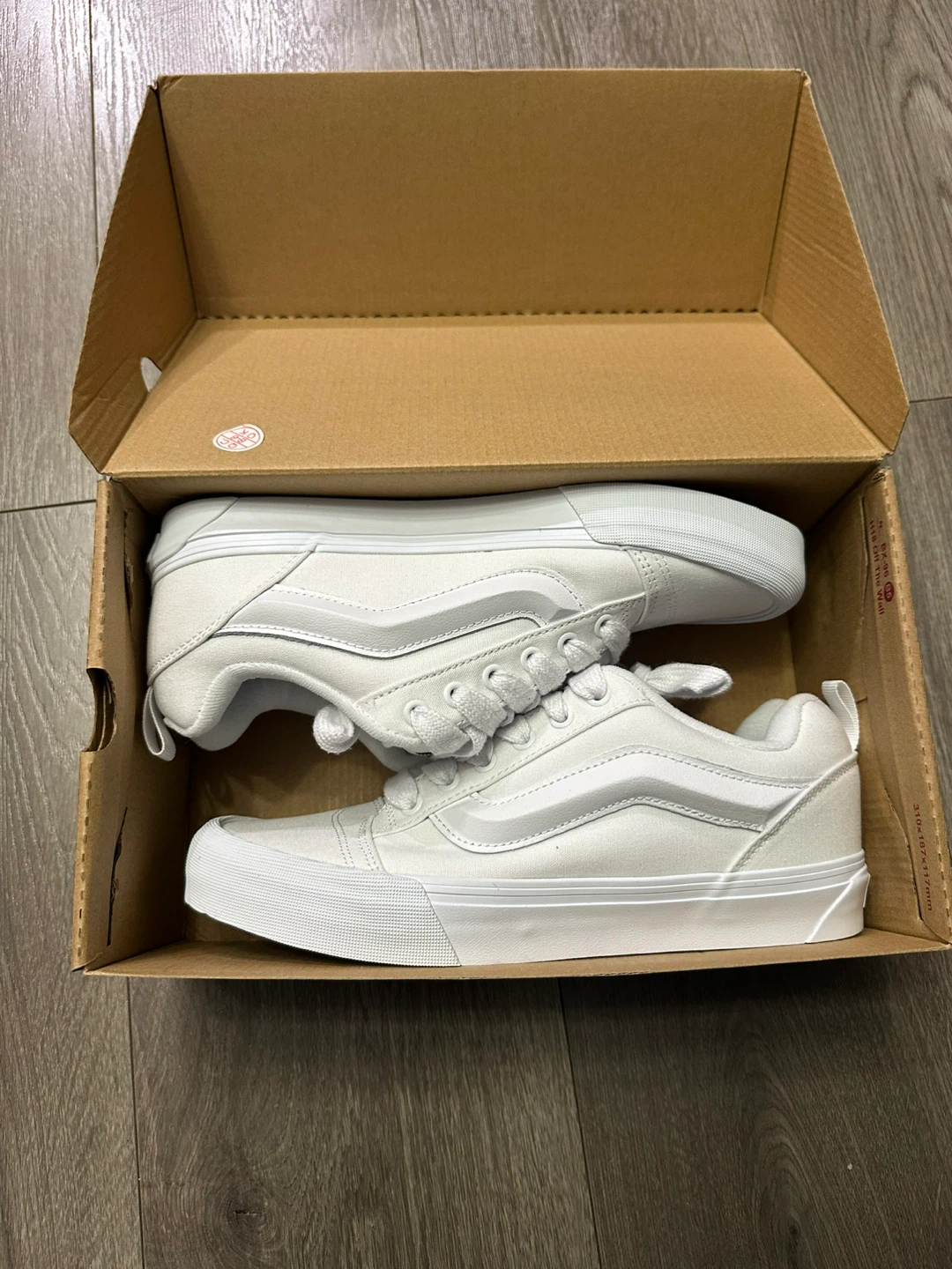 Vans knu Skool Sneakers - White